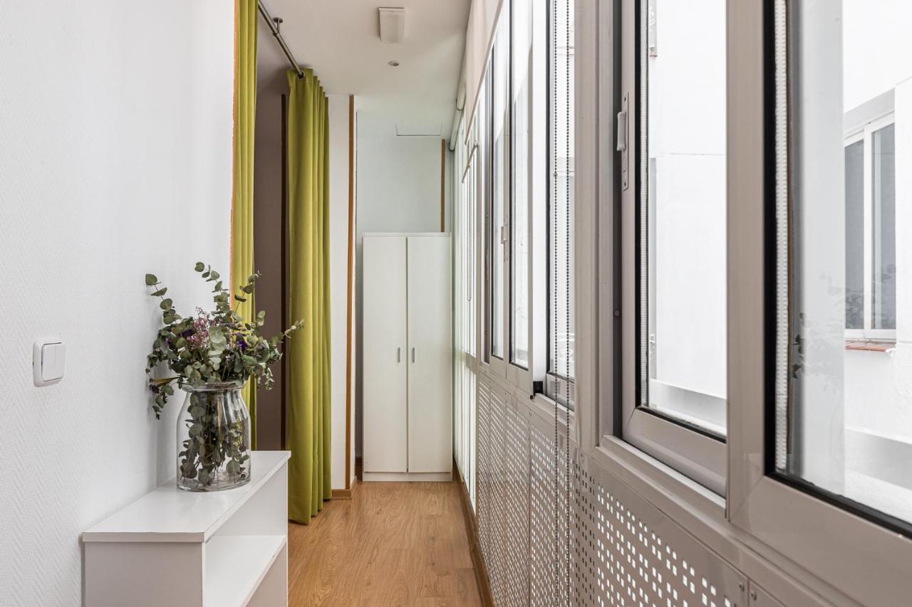 Waou Apartamentos En Sol Confort 4 马德里 外观 照片